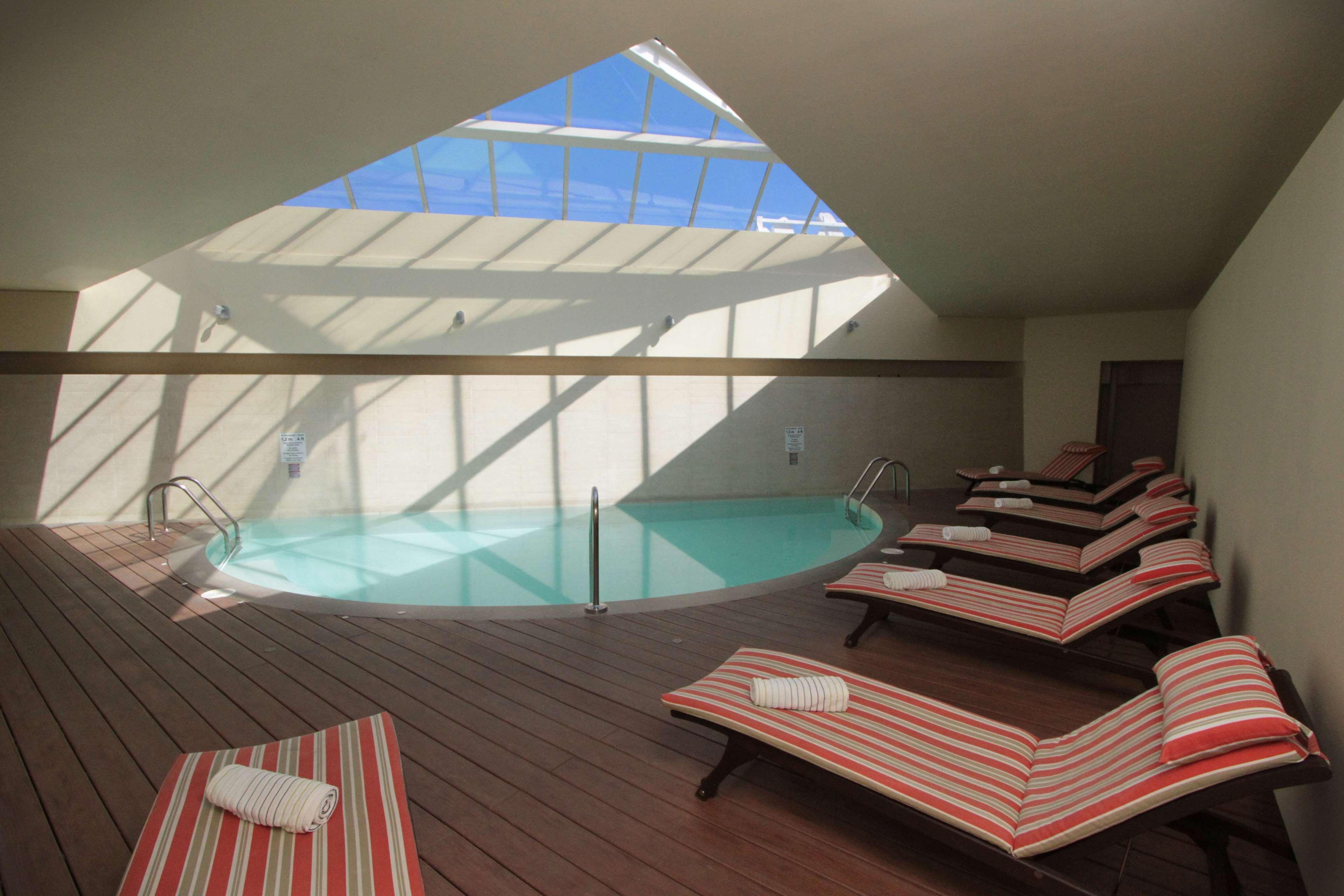 Radisson Hotel Puerto Varas Dış mekan fotoğraf The spa at the hotel